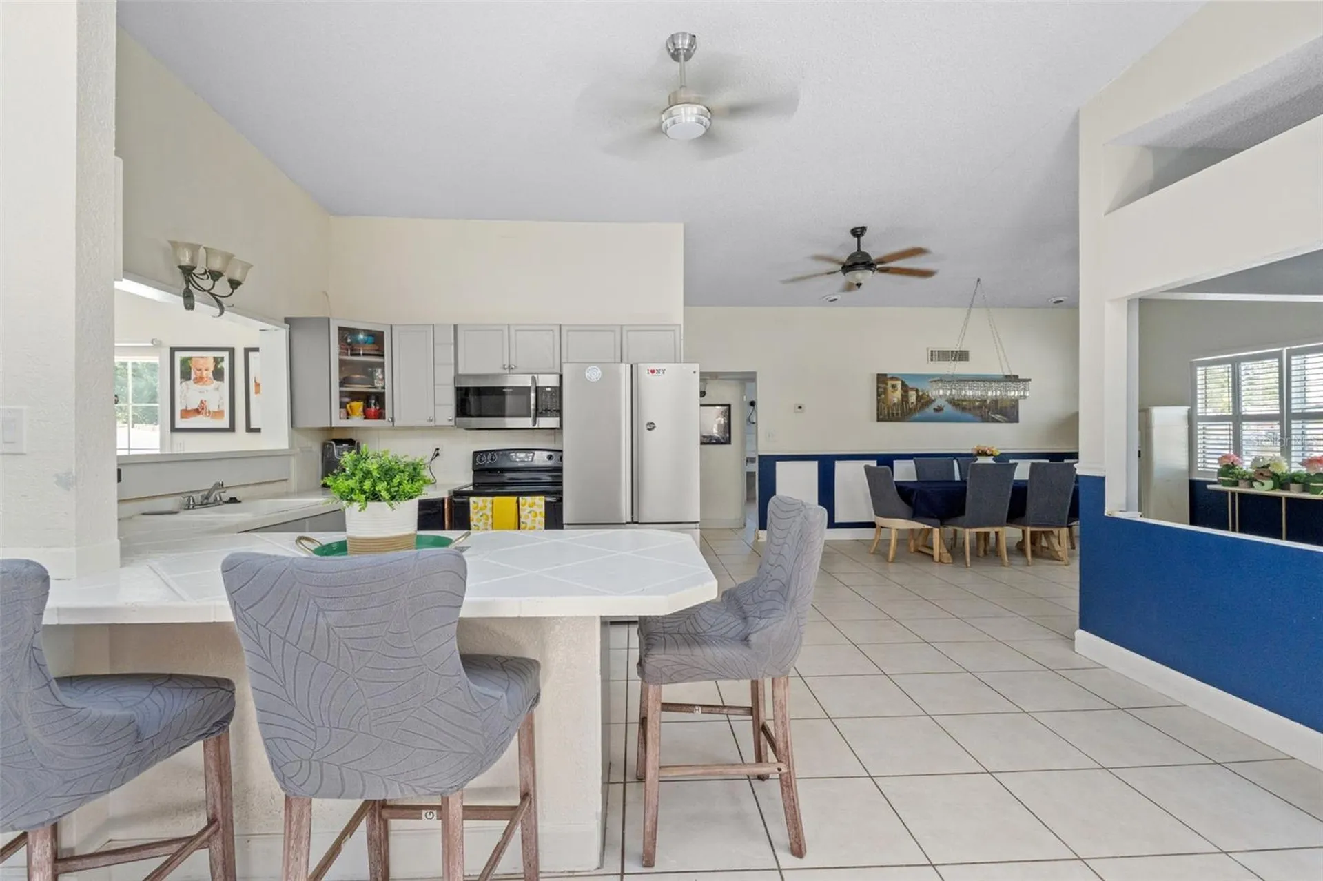 7300 11th Avenue N St Petersburg FL 33710