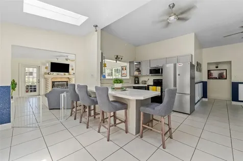 7300 11th Avenue N St Petersburg FL 33710