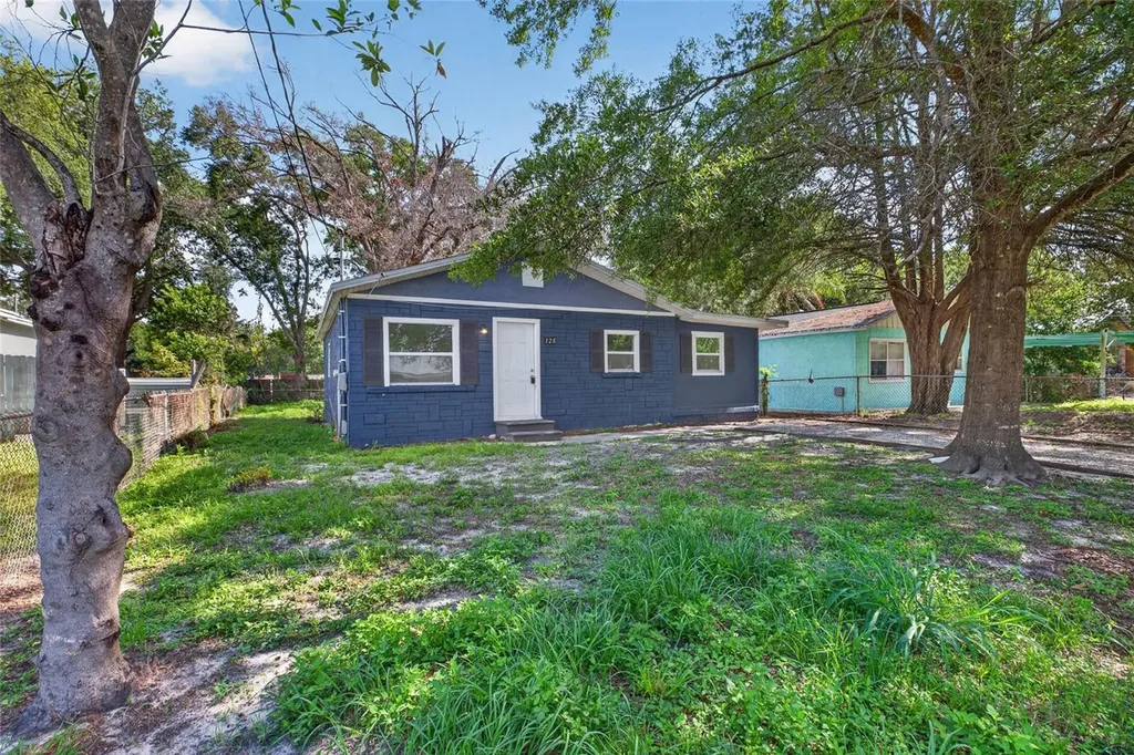 128 E 145th Avenue Tampa FL 33613