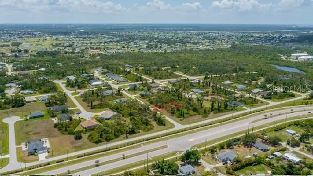 105 Glades Drive Rotonda West FL 33947