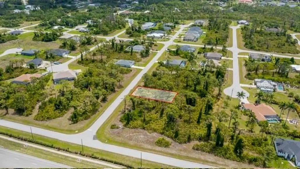 105 Glades Drive Rotonda West FL 33947