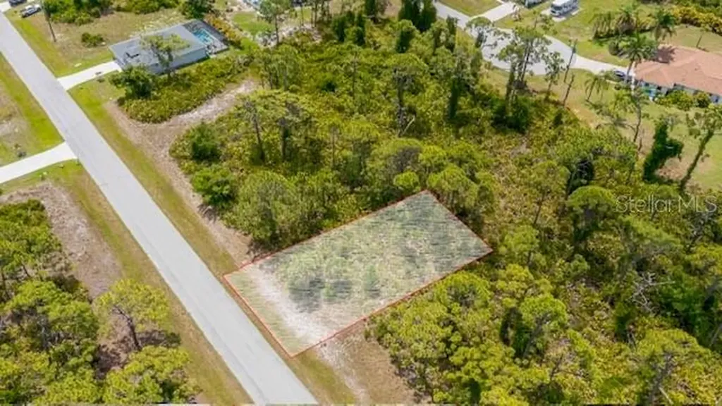 105 Glades Drive Rotonda West FL 33947