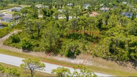 105 Glades Drive Rotonda West FL 33947