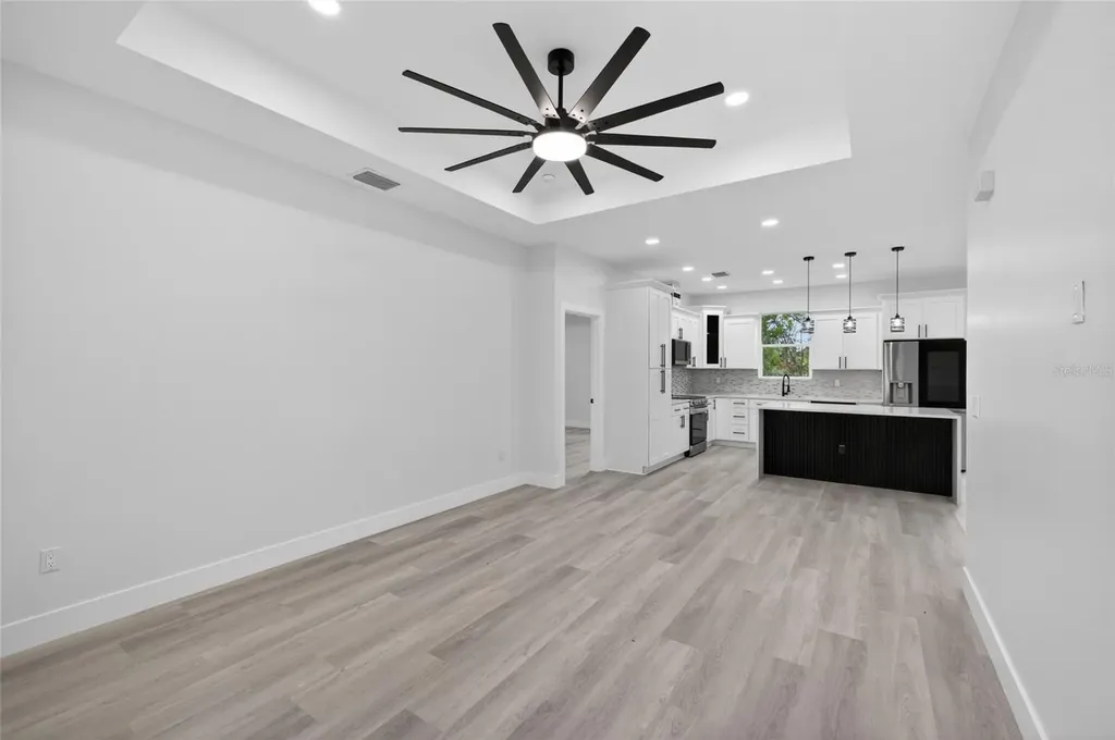 6000 Deltona Boulevard Spring Hill FL 34606