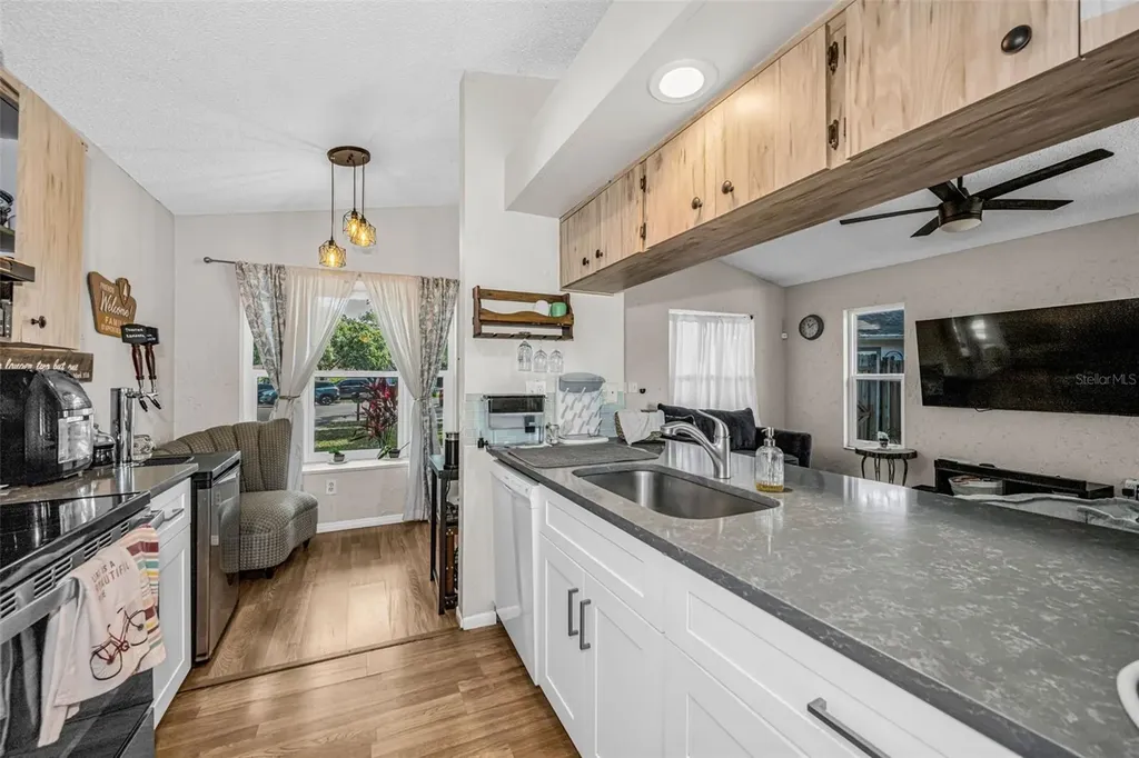 2662 Megan Court Palm Harbor FL 34684