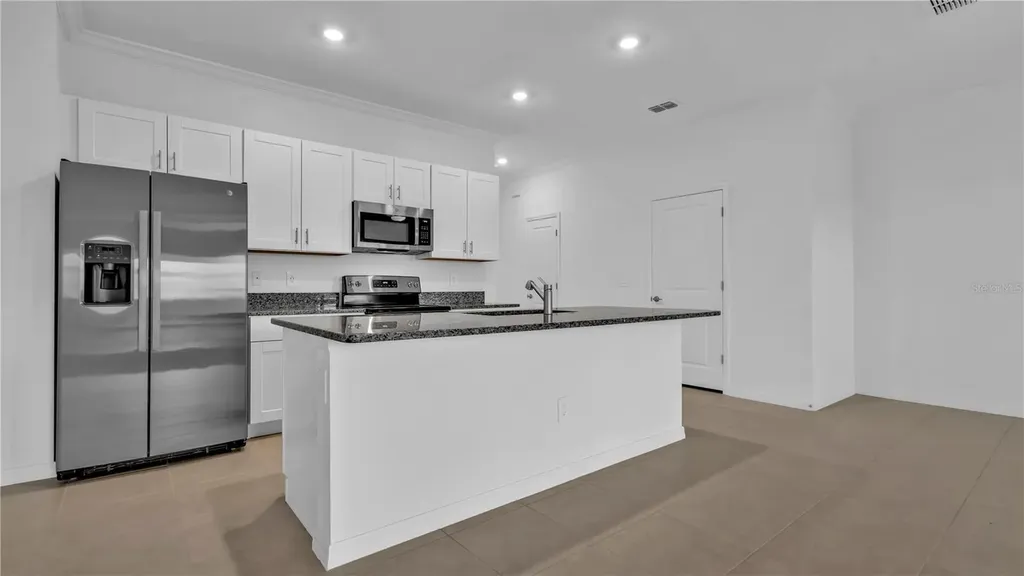 8948 Gallantree Place Land O Lakes FL 34637
