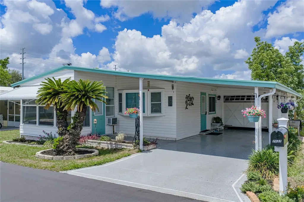 7037 El Torro Street Zephyrhills FL 33541