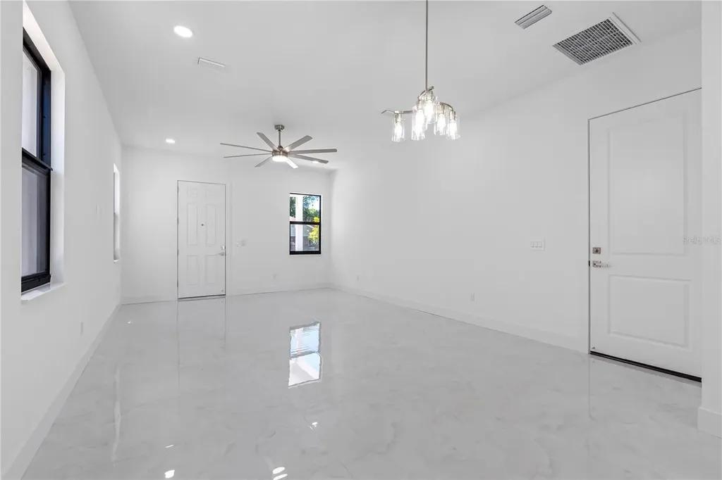 7015 N Central Avenue Tampa FL 33604
