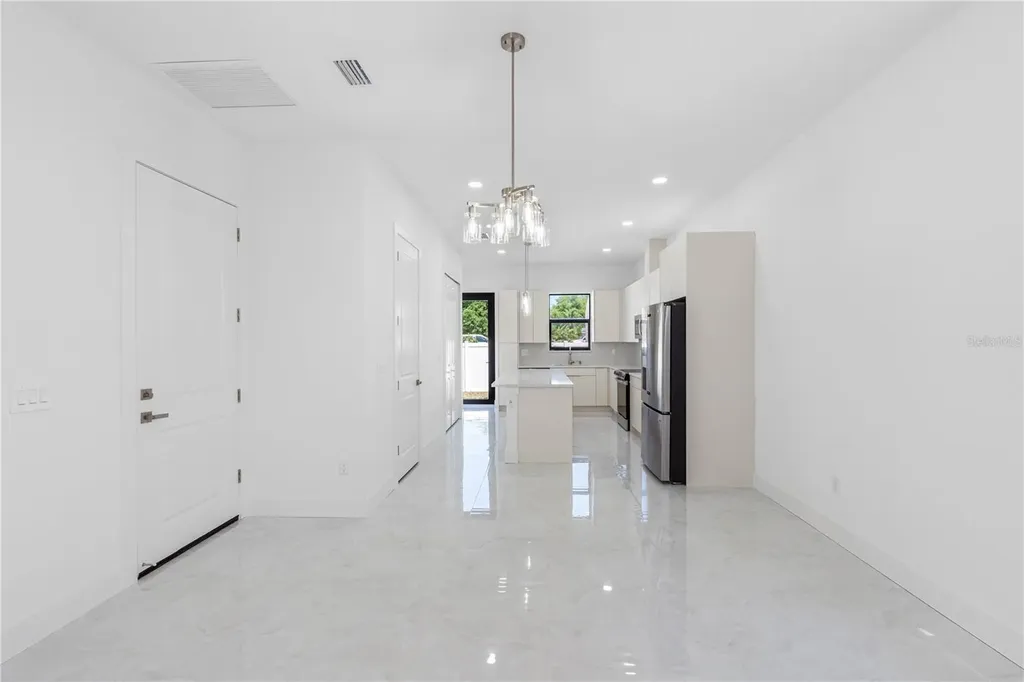 7015 N Central Avenue Tampa FL 33604