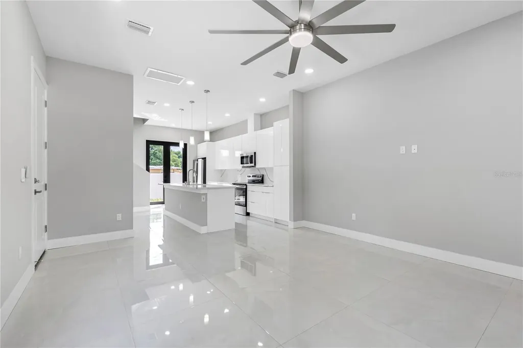 7015 N Central Avenue Tampa FL 33604