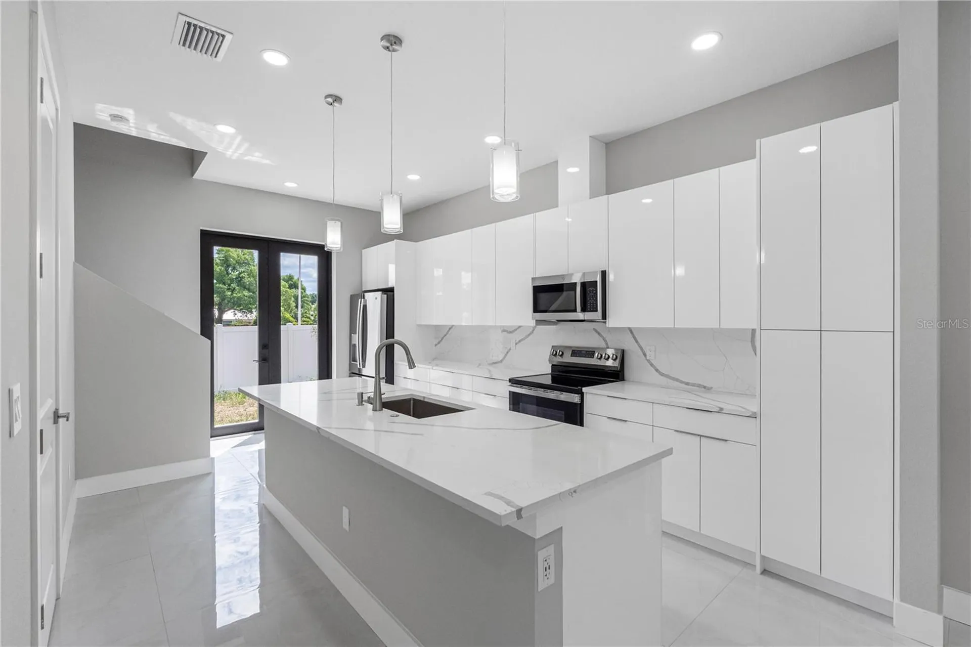 7015 N Central Avenue Tampa FL 33604