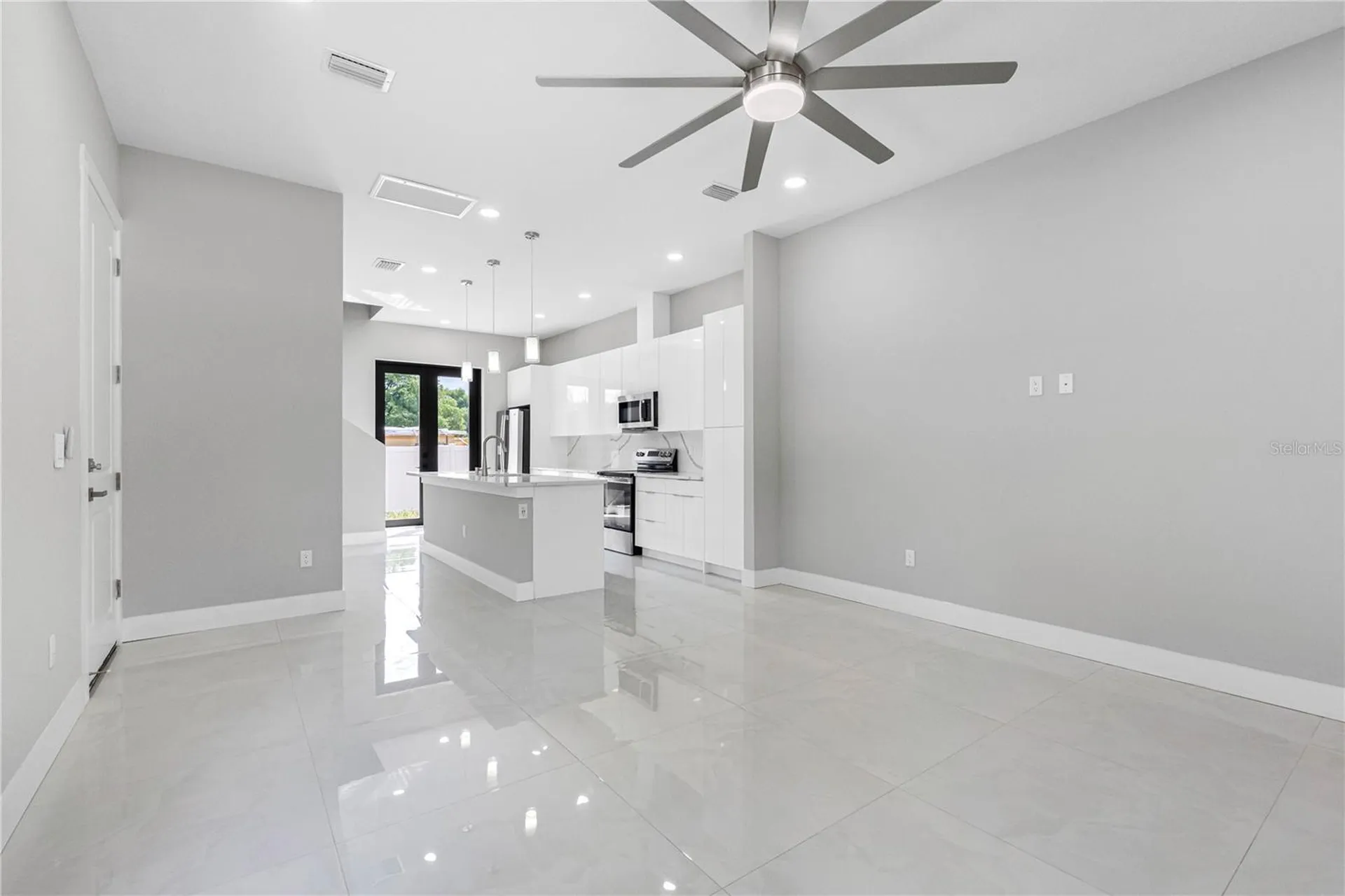7015 N Central Avenue Tampa FL 33604
