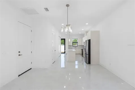 7015 N Central Avenue Tampa FL 33604