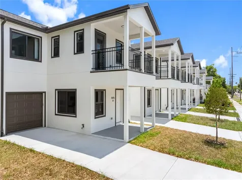7015 N Central Avenue Tampa FL 33604