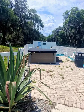 25225 141st Lane NE Fort Mc Coy FL 32134
