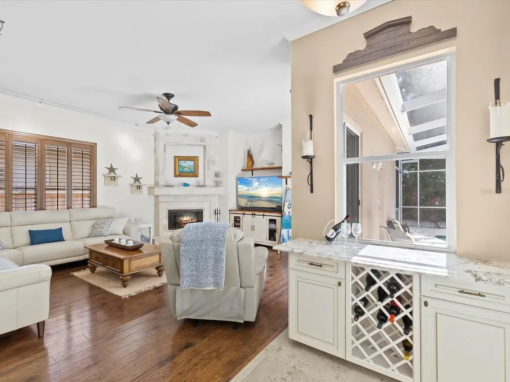 2033 Long Branch Lane Clearwater FL 33760