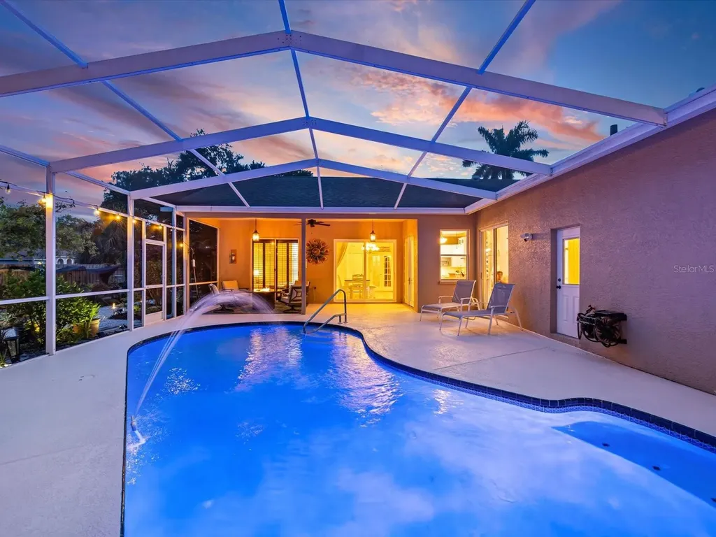 2033 Long Branch Lane Clearwater FL 33760
