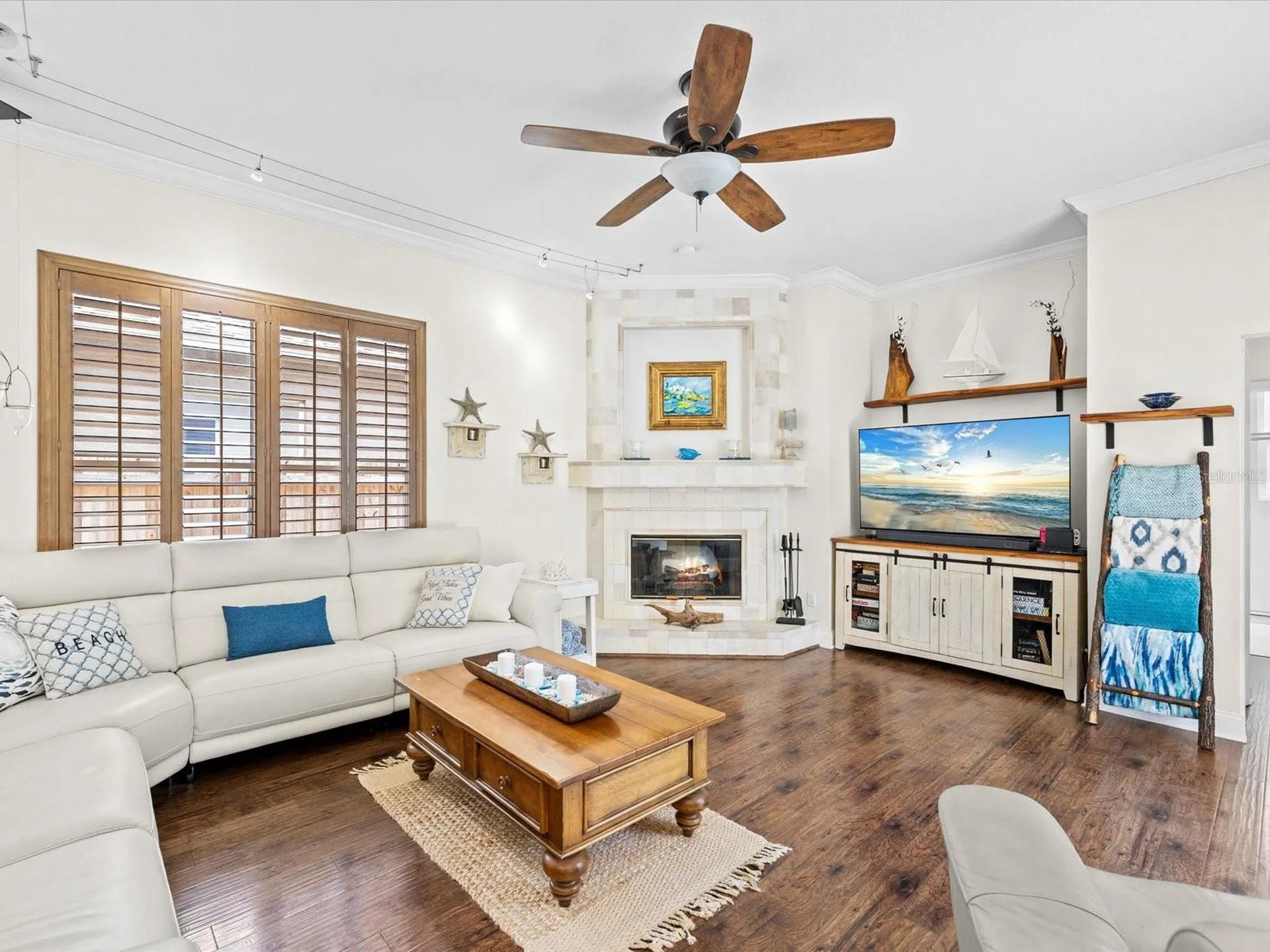 2033 Long Branch Lane Clearwater FL 33760