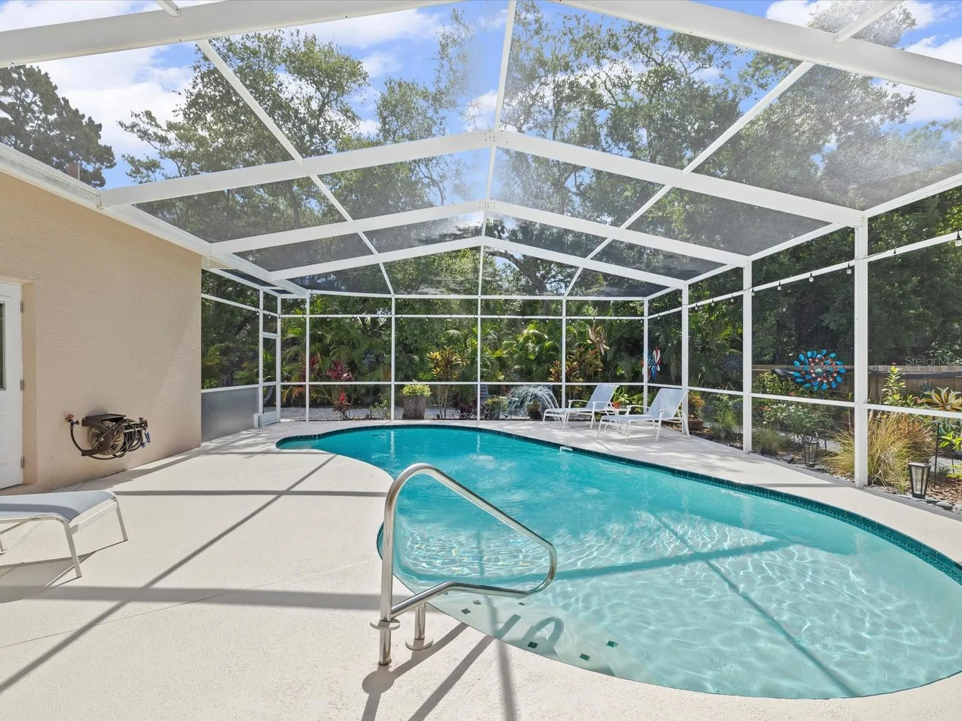 2033 Long Branch Lane Clearwater FL 33760