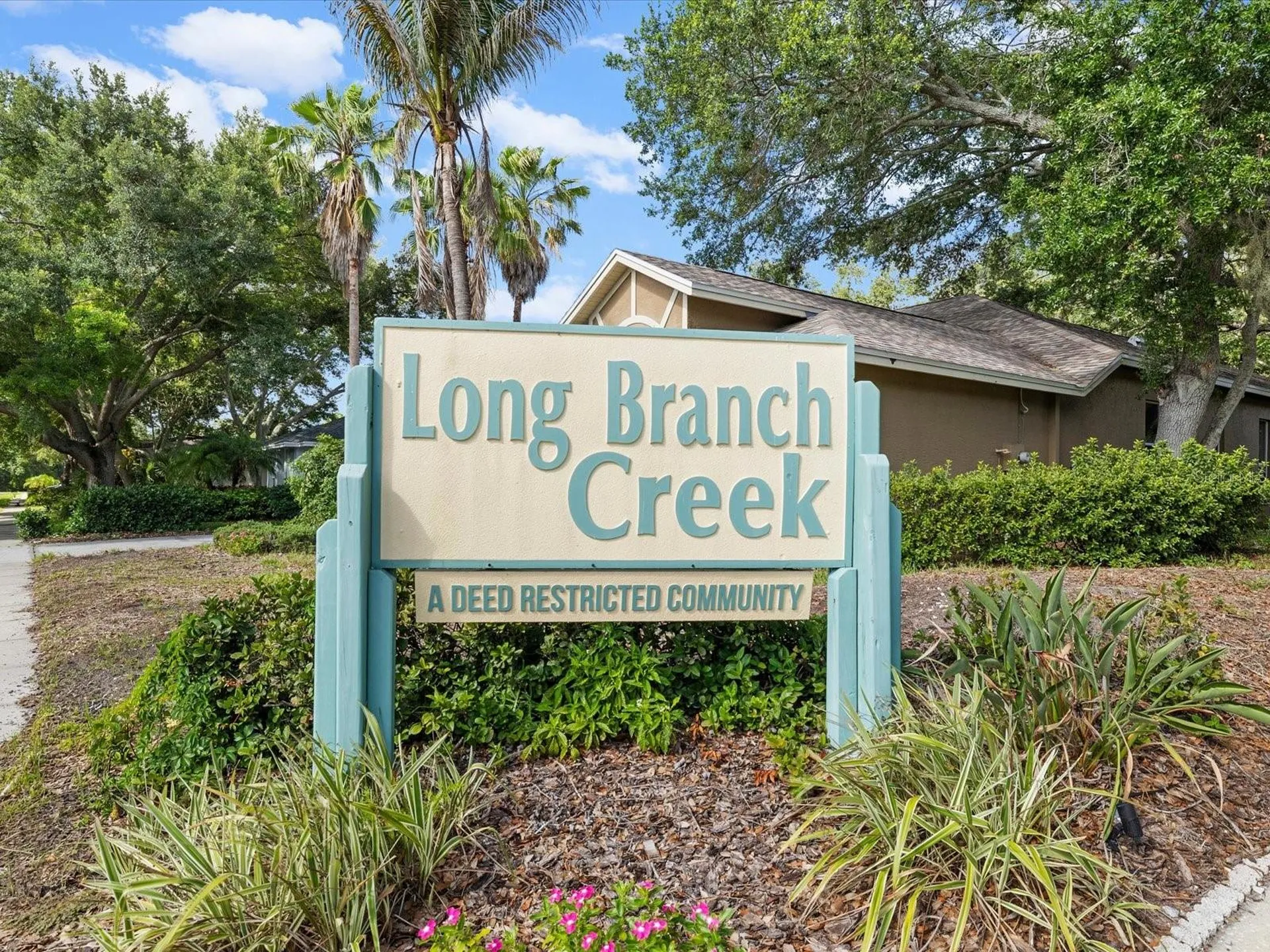 2033 Long Branch Lane Clearwater FL 33760