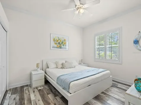 2033 Long Branch Lane Clearwater FL 33760