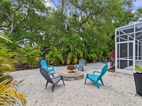 2033 Long Branch Lane Clearwater FL 33760