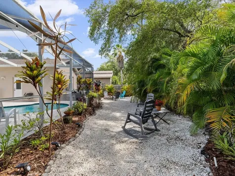 2033 Long Branch Lane Clearwater FL 33760