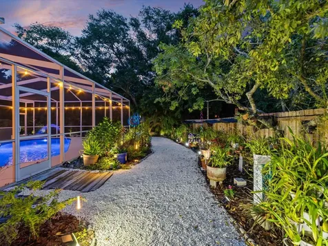 2033 Long Branch Lane Clearwater FL 33760