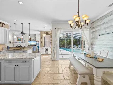 2033 Long Branch Lane Clearwater FL 33760