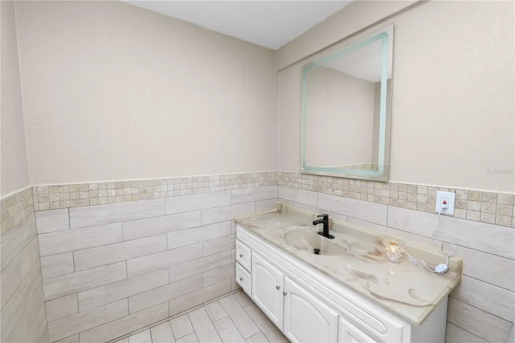 4120 Orange Avenue Mulberry FL 33860