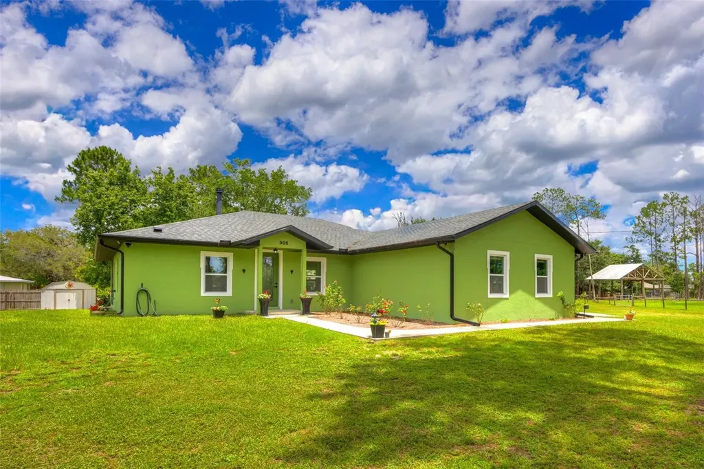 305 Padrick Avenue Deland FL 32720