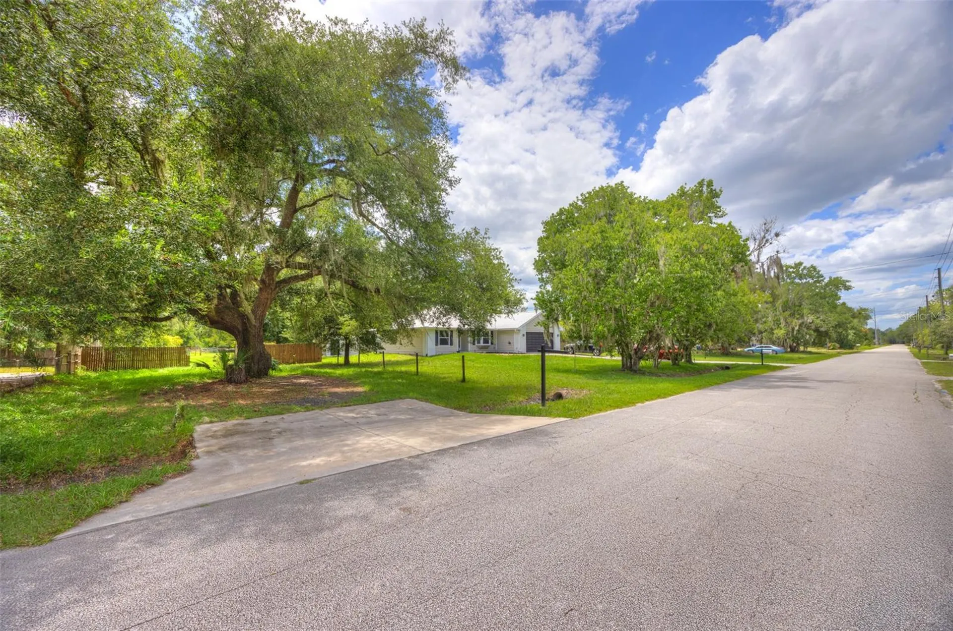 305 Padrick Avenue Deland FL 32720