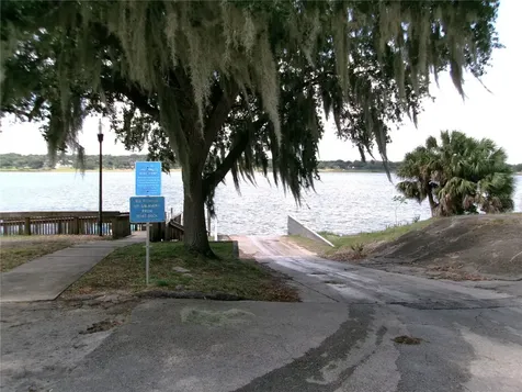 702 Wildabon Avenue Lake Wales FL 33853