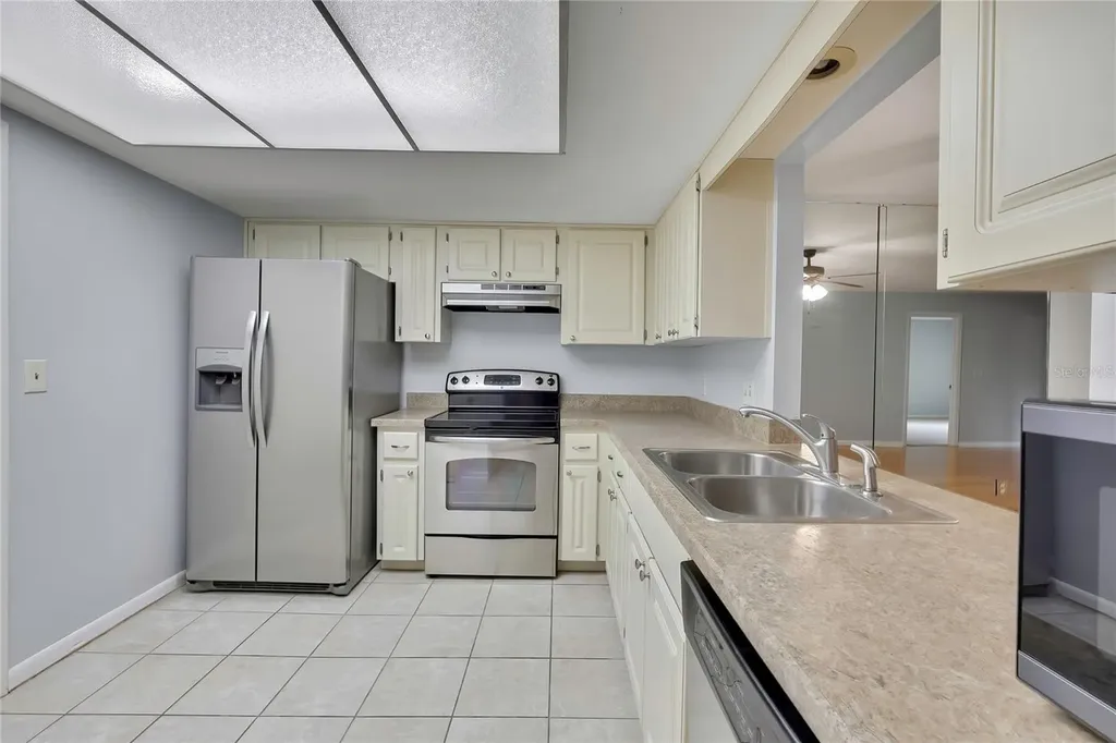 63 Douglas Street Homosassa FL 34446