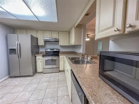 63 Douglas Street Homosassa FL 34446