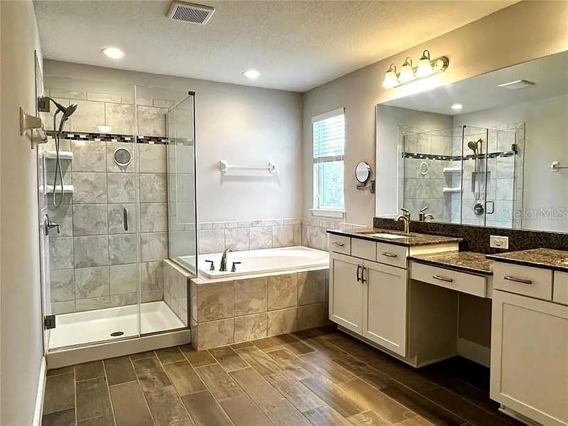 18814 Cornuta Street Lutz FL 33558