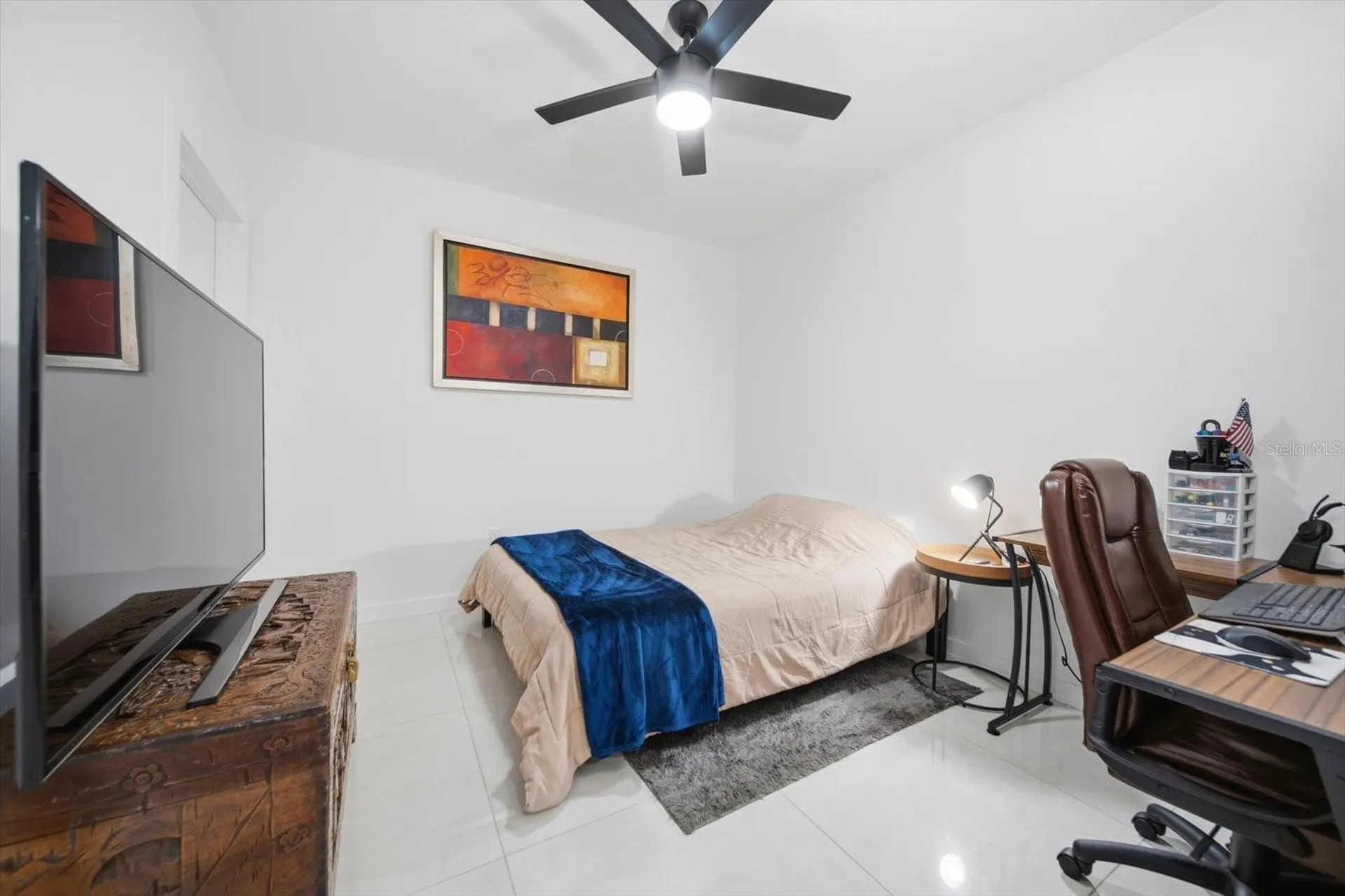 132 Mirror Lake St Petersburg FL 33701
