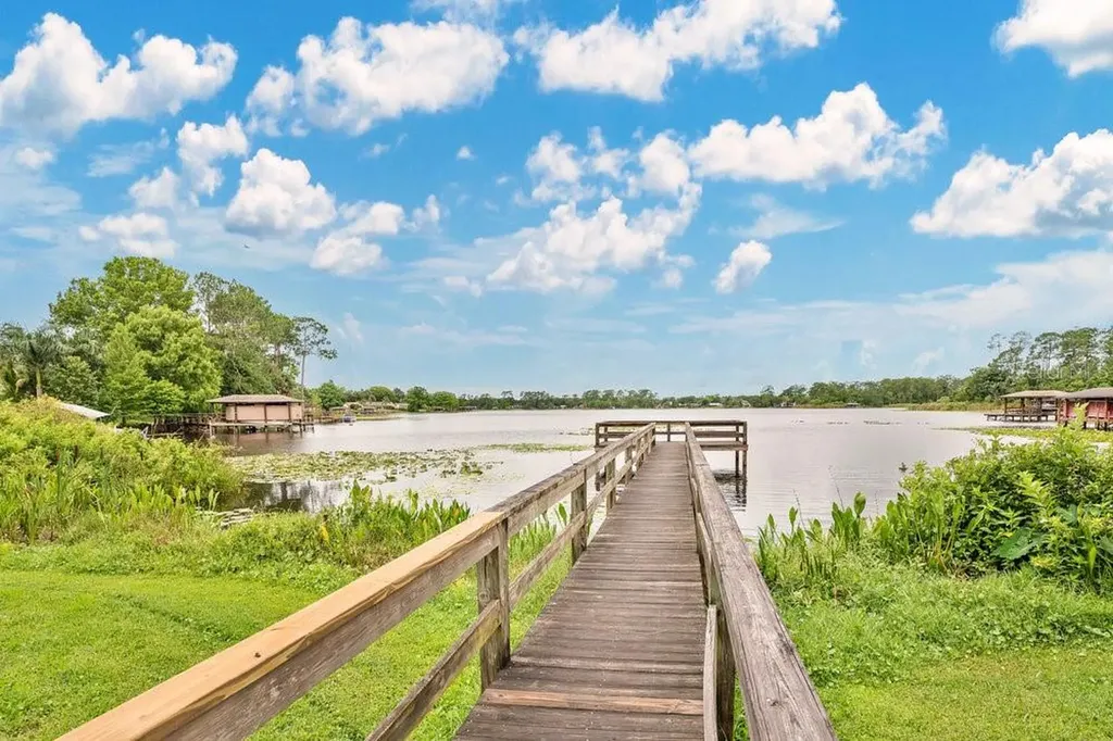 4743 Lake Sharp Drive Orlando FL 32817