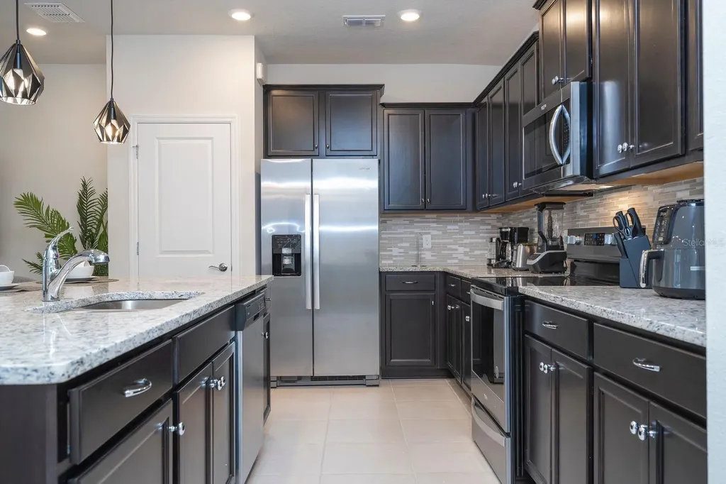 4178 Lana Avenue Davenport FL 33897