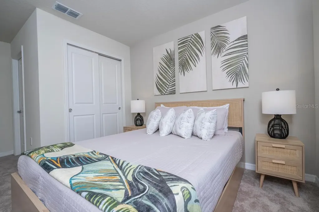 4178 Lana Avenue Davenport FL 33897