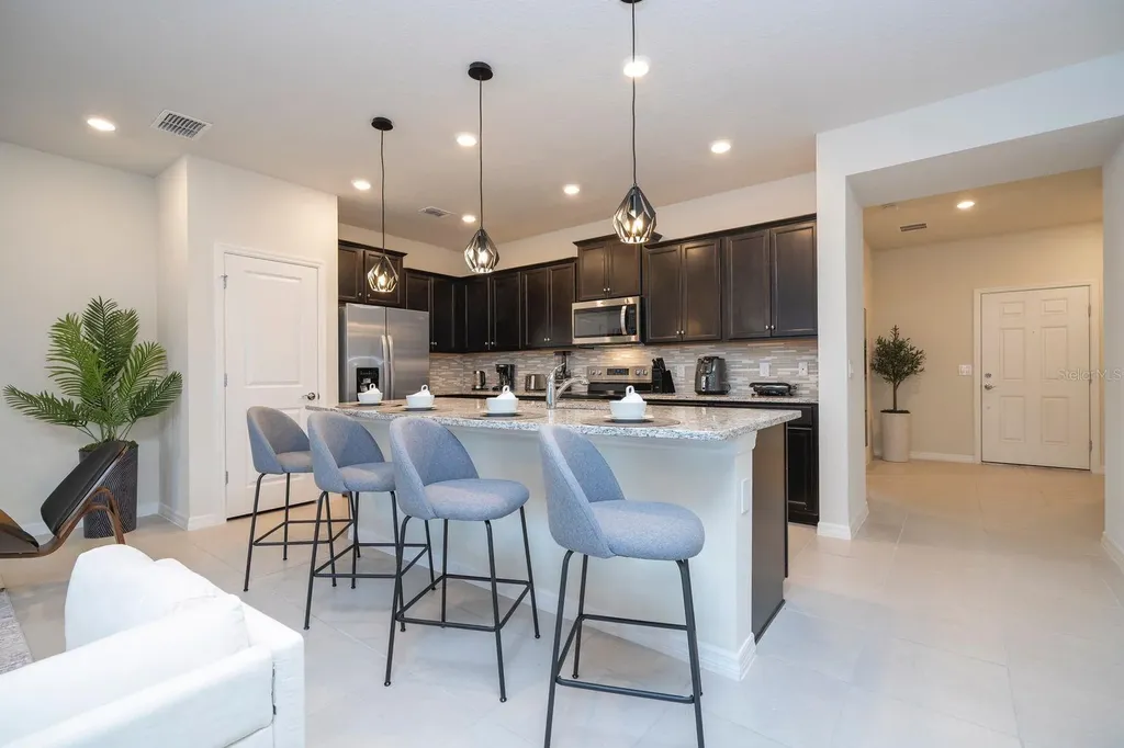 4178 Lana Avenue Davenport FL 33897