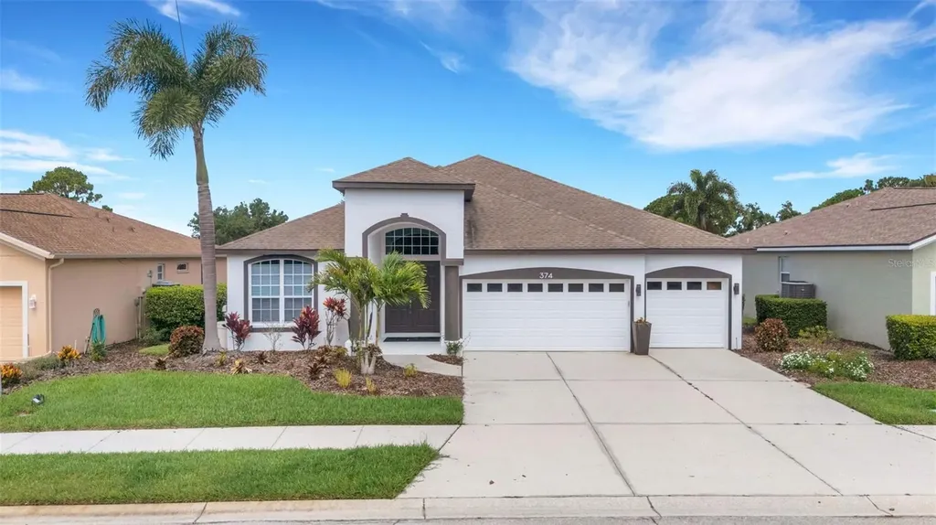 374 Londonderry Drive Sarasota FL 34240