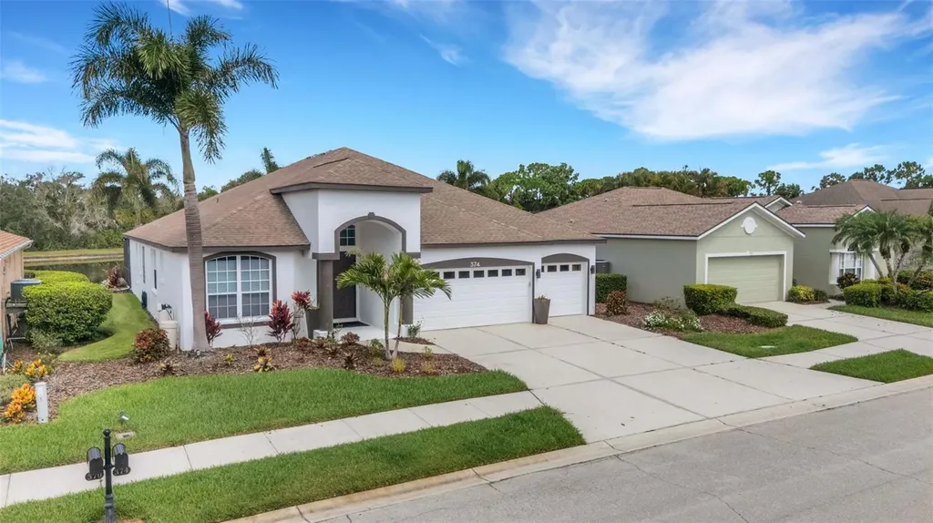374 Londonderry Drive Sarasota FL 34240