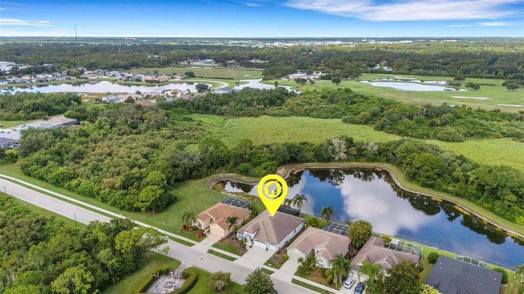 374 Londonderry Drive Sarasota FL 34240