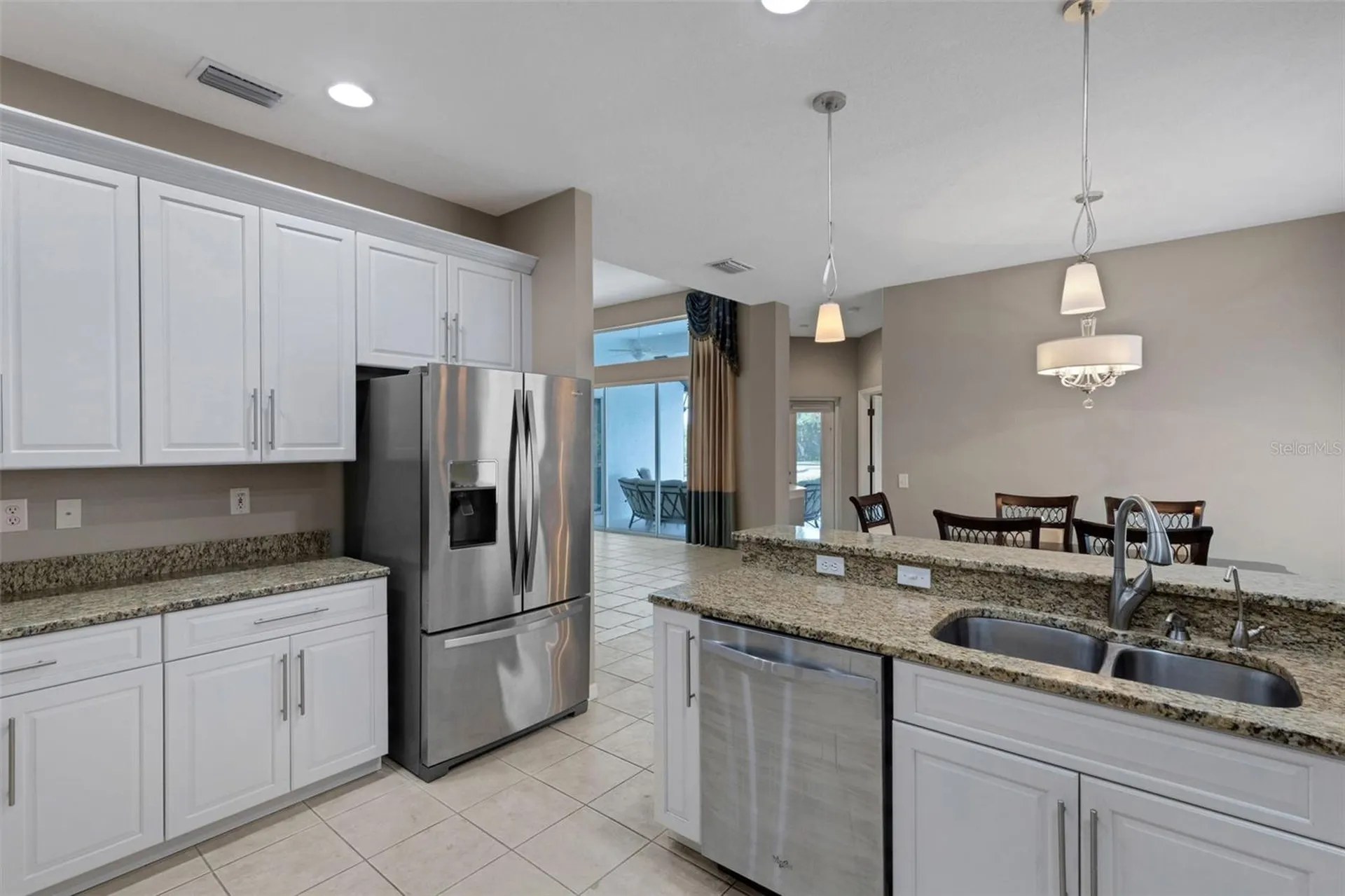 374 Londonderry Drive Sarasota FL 34240