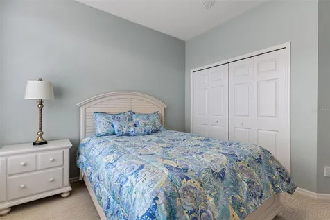 374 Londonderry Drive Sarasota FL 34240
