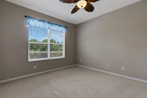 374 Londonderry Drive Sarasota FL 34240