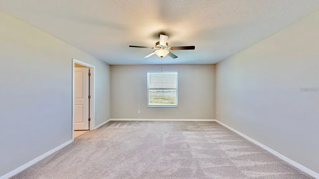 31707 Sun Kettle Loop Wesley Chapel FL 33545