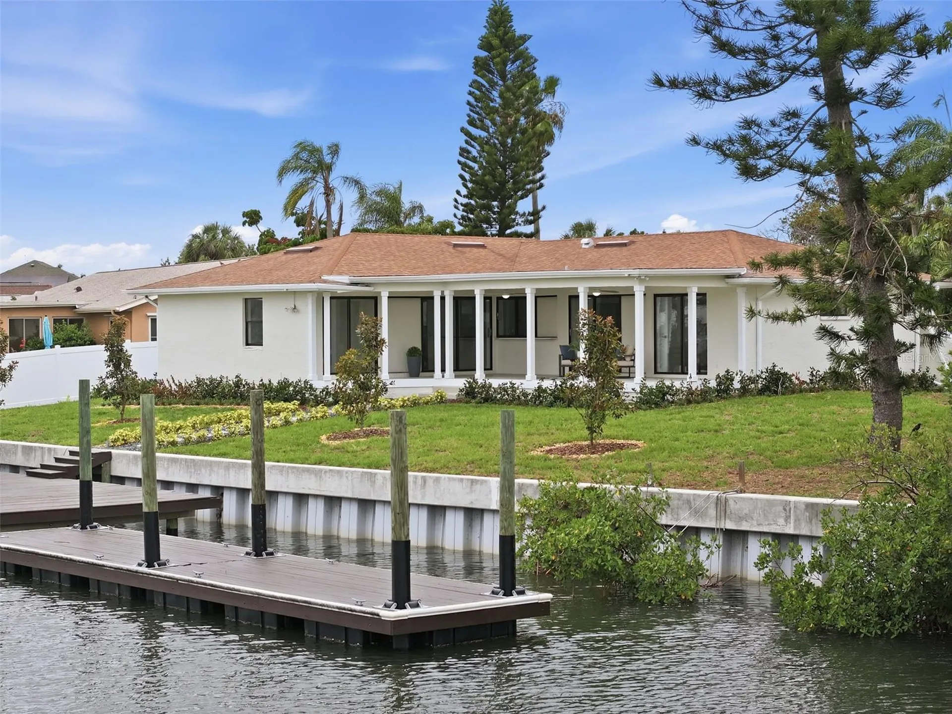 604 Kingston Court Apollo Beach FL 33572