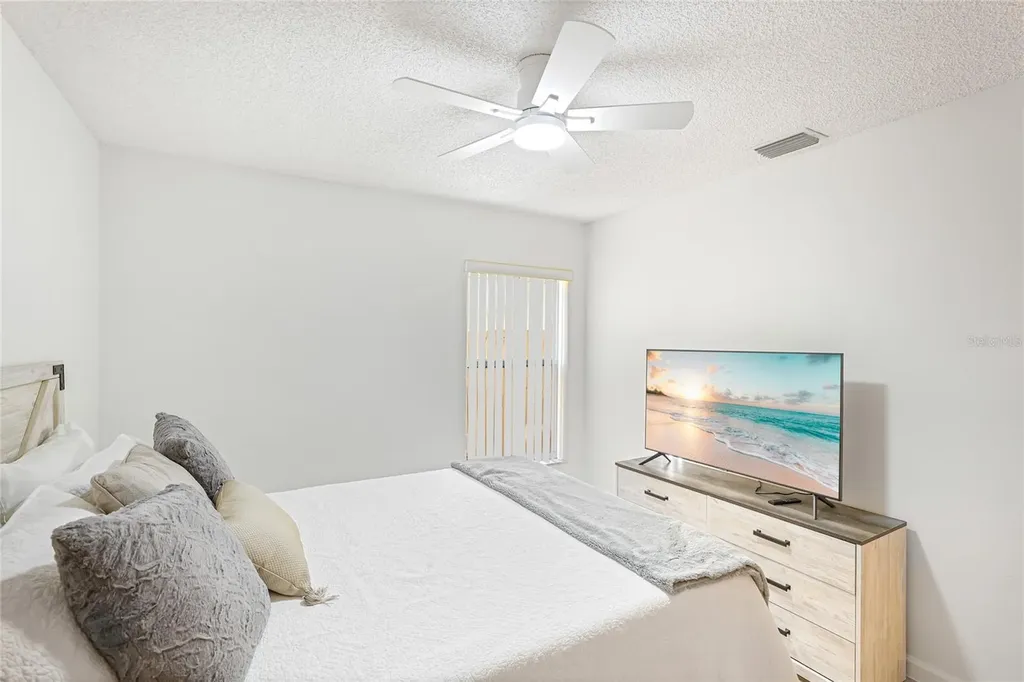 4537 S Lockwood Ridge Road Sarasota FL 34231